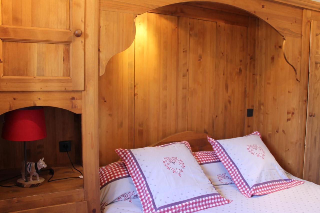 La Ferme De Sous-Lachat Samoëns Esterno foto