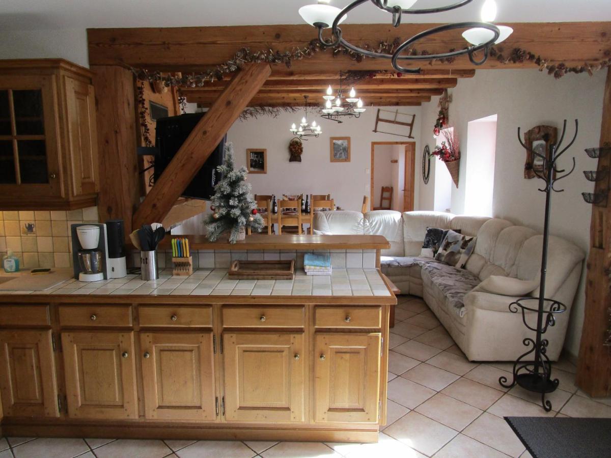 La Ferme De Sous-Lachat Samoëns Esterno foto