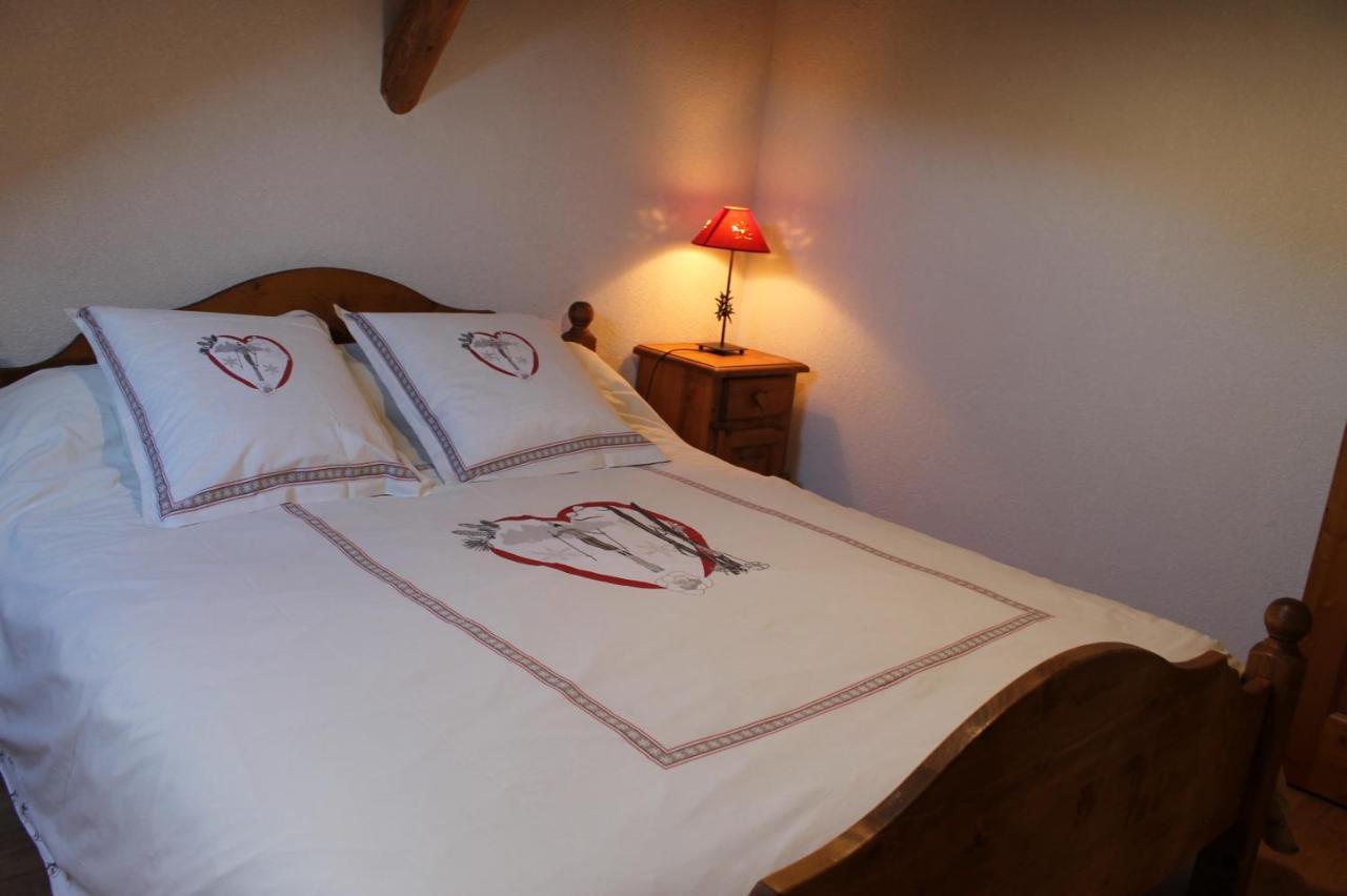 La Ferme De Sous-Lachat Samoëns Esterno foto