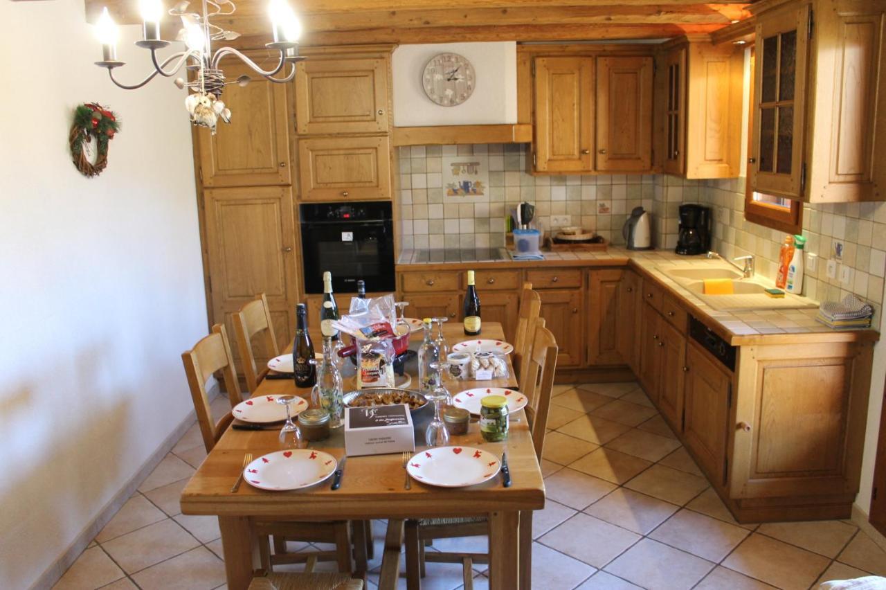 La Ferme De Sous-Lachat Samoëns Esterno foto
