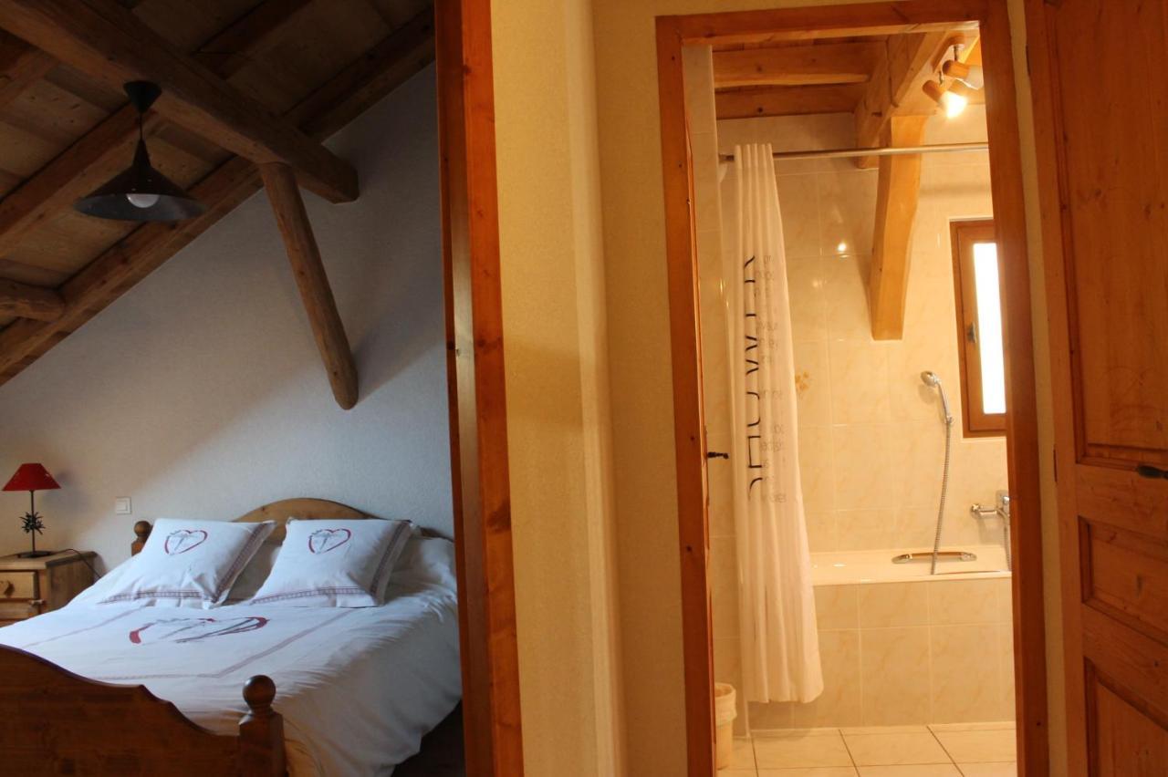 La Ferme De Sous-Lachat Samoëns Esterno foto
