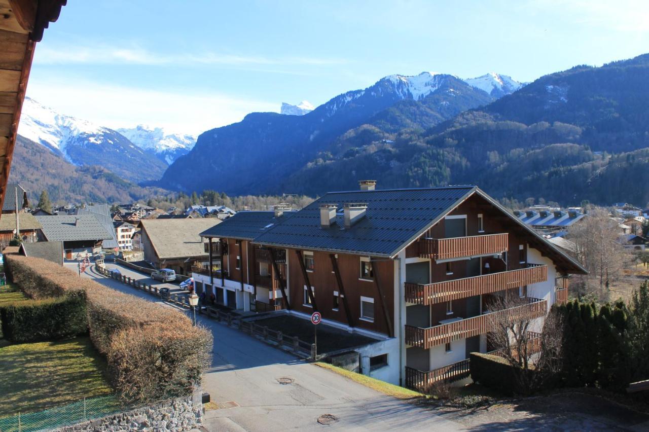 La Ferme De Sous-Lachat Samoëns Esterno foto