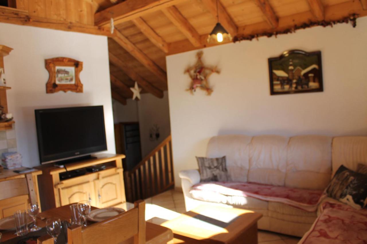La Ferme De Sous-Lachat Samoëns Esterno foto
