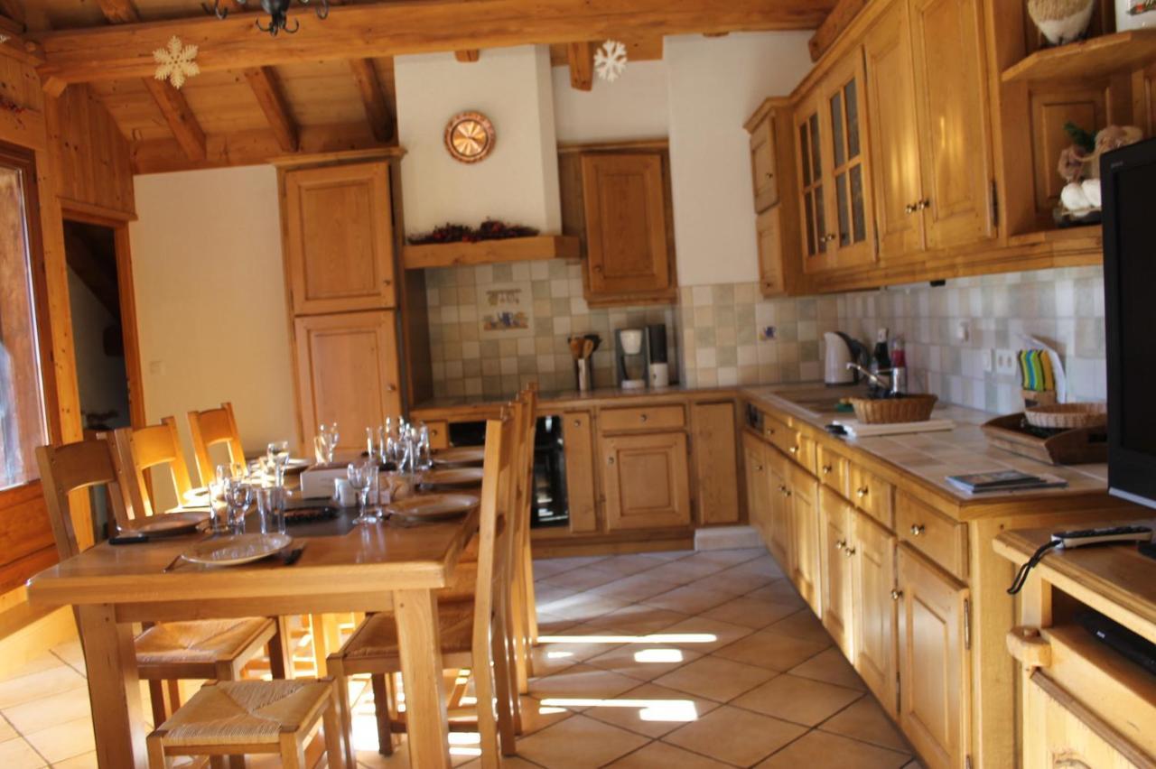 La Ferme De Sous-Lachat Samoëns Esterno foto