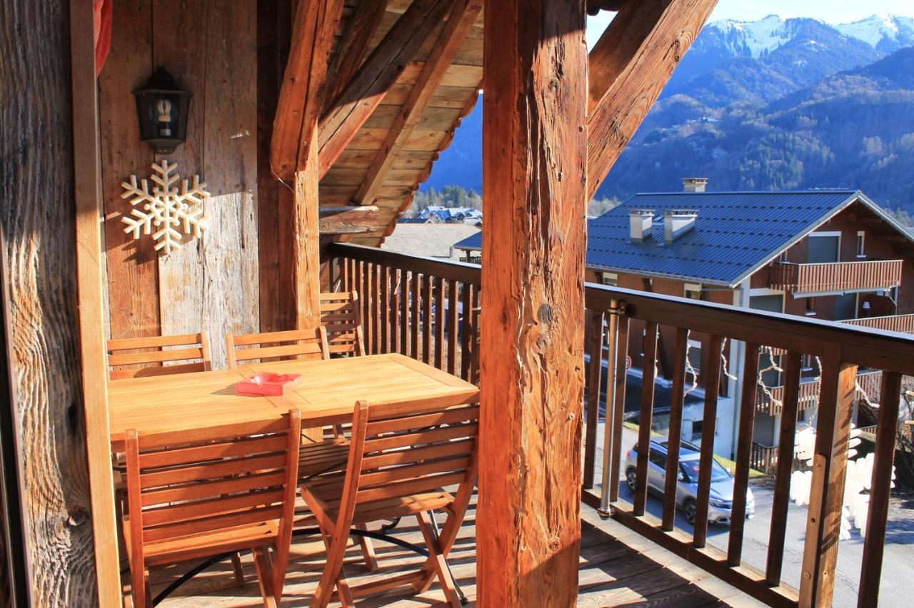 La Ferme De Sous-Lachat Samoëns Esterno foto