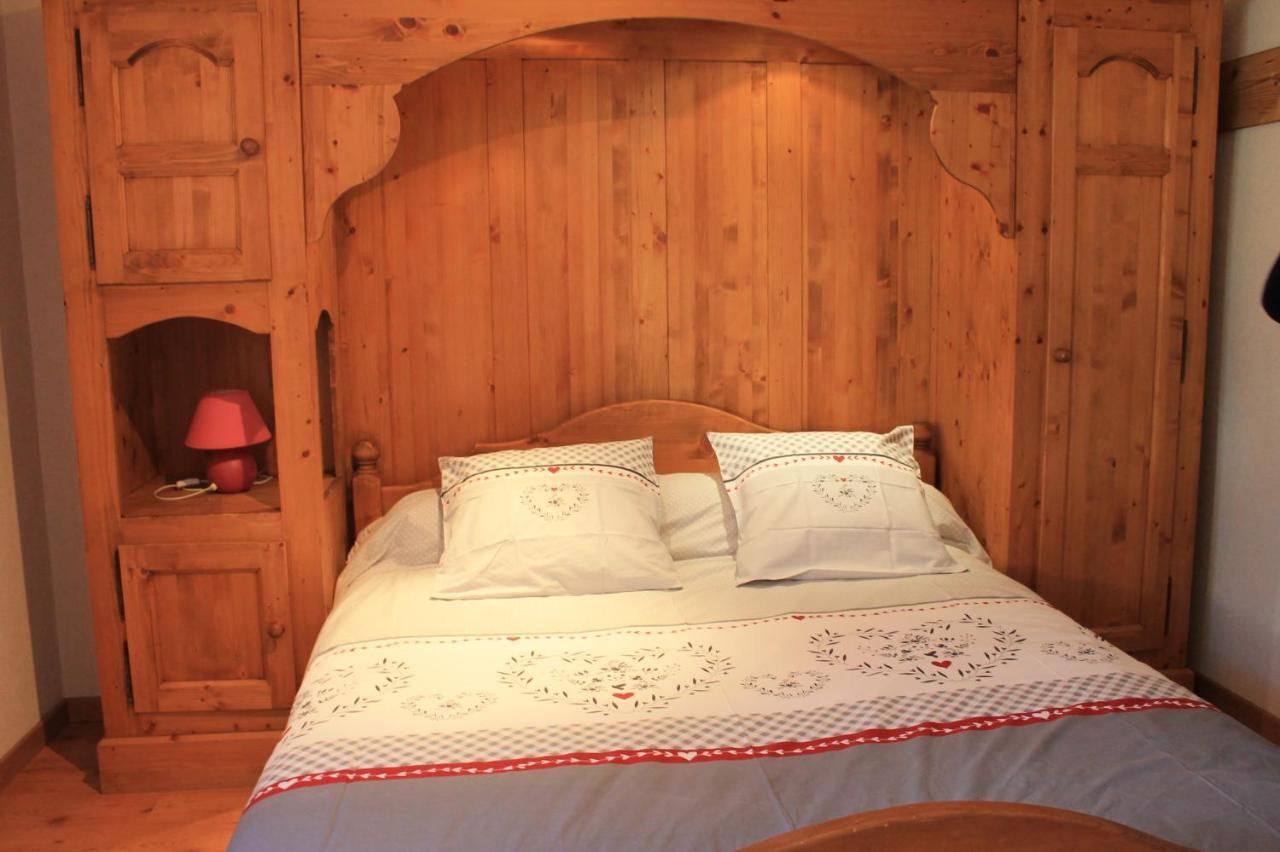 La Ferme De Sous-Lachat Samoëns Esterno foto